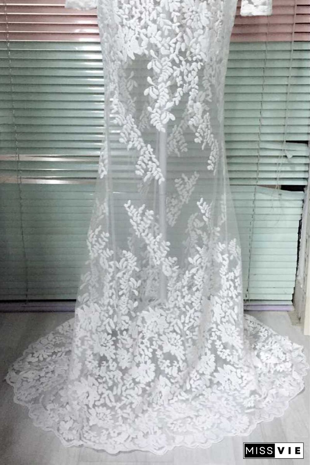 White Lace Embroidered Sheer Mesh Mermaild Formal Gowns Dress