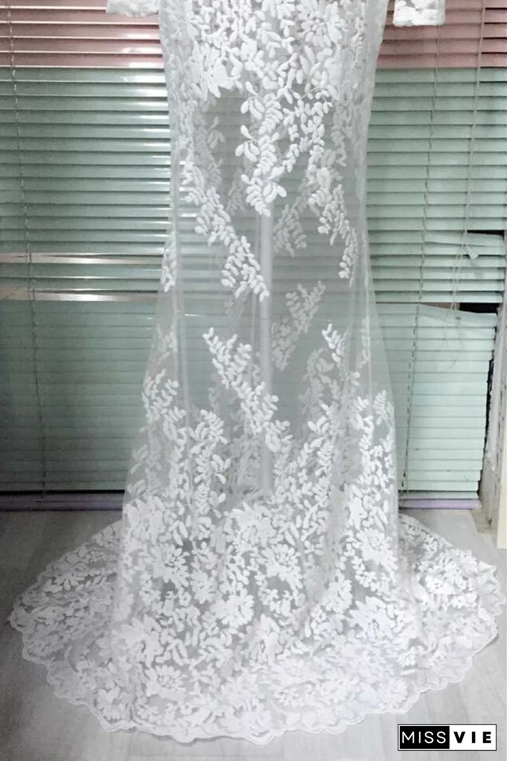 White Lace Embroidered Sheer Mesh Mermaild Formal Gowns Dress