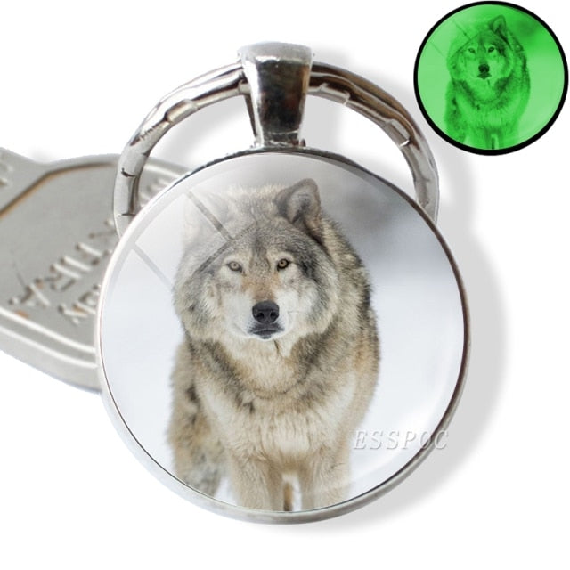 Buzzdaisy Luminous Glow In The Dark Wolf Key Chain Key Rings Holder