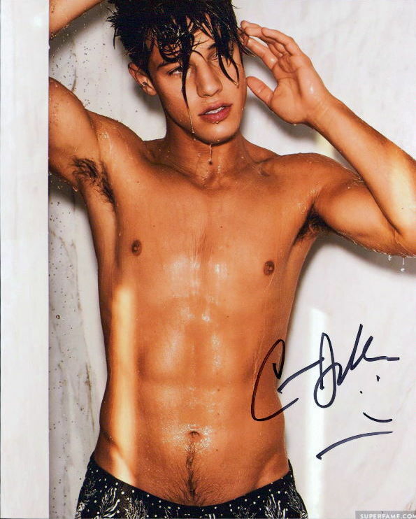 Cameron Dallas shirtless signed 8x10 Photo Poster painting COA