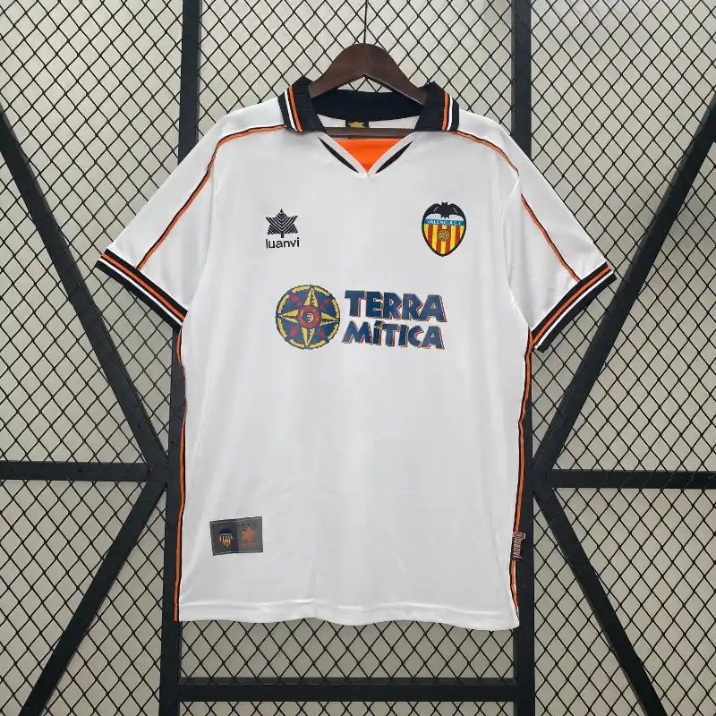 Retro 1999-00 Valencia Soccer Jersey Home