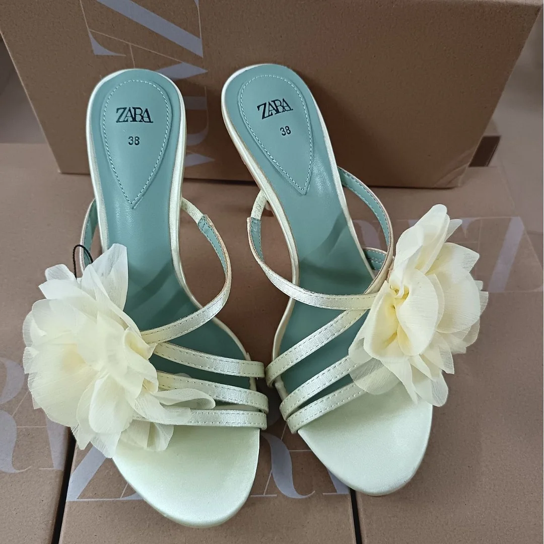 Breakj Breakj Home 2025 Summer New Black Fairy Wind Flowers Toe French Temperament High-Heeled Sandals Woman