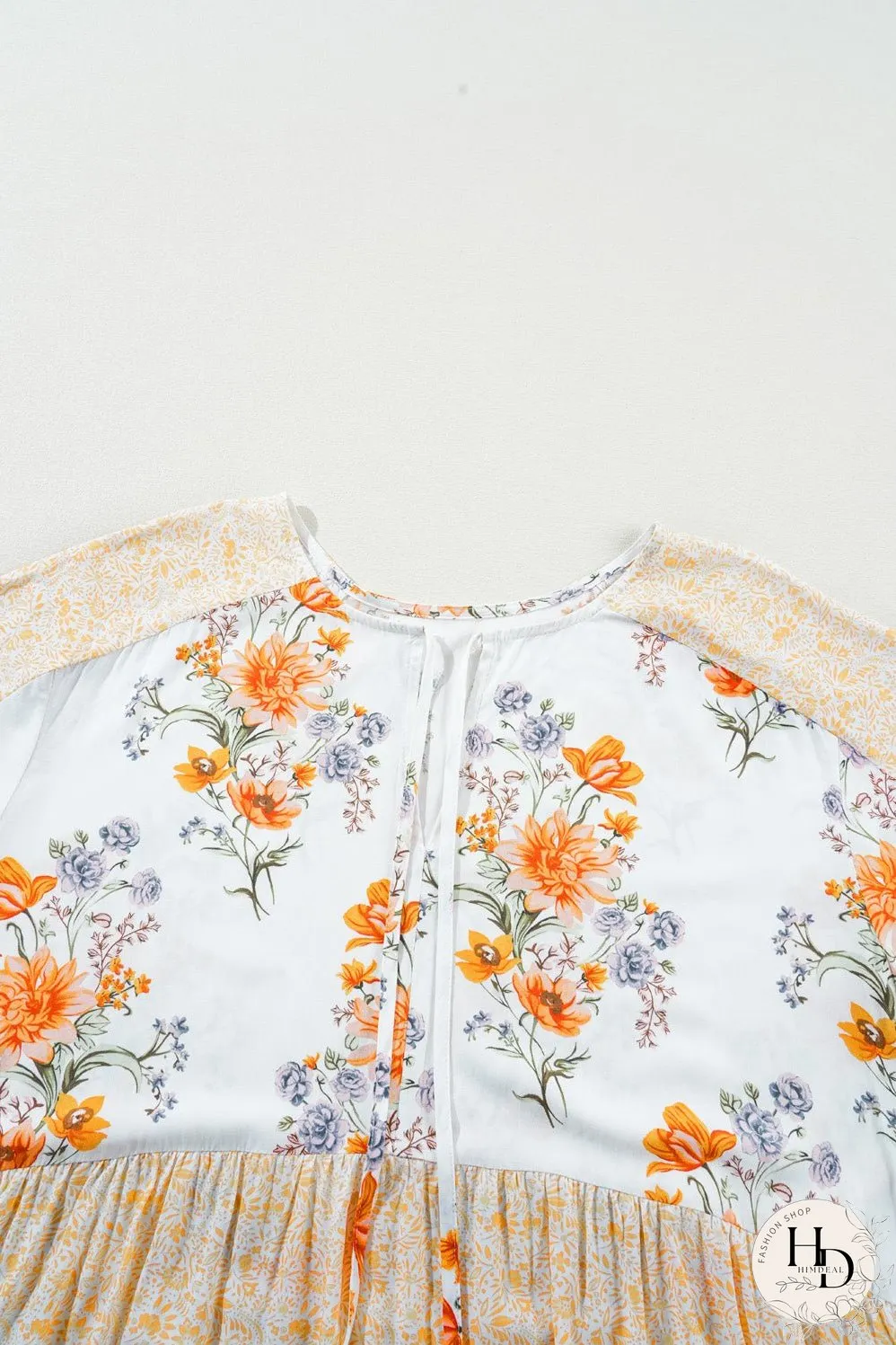White Plus Size Floral Print V Neck Puff Sleeve Blouse
