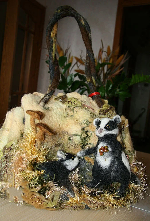 Handbag "badger days"-Global Online Discount Store