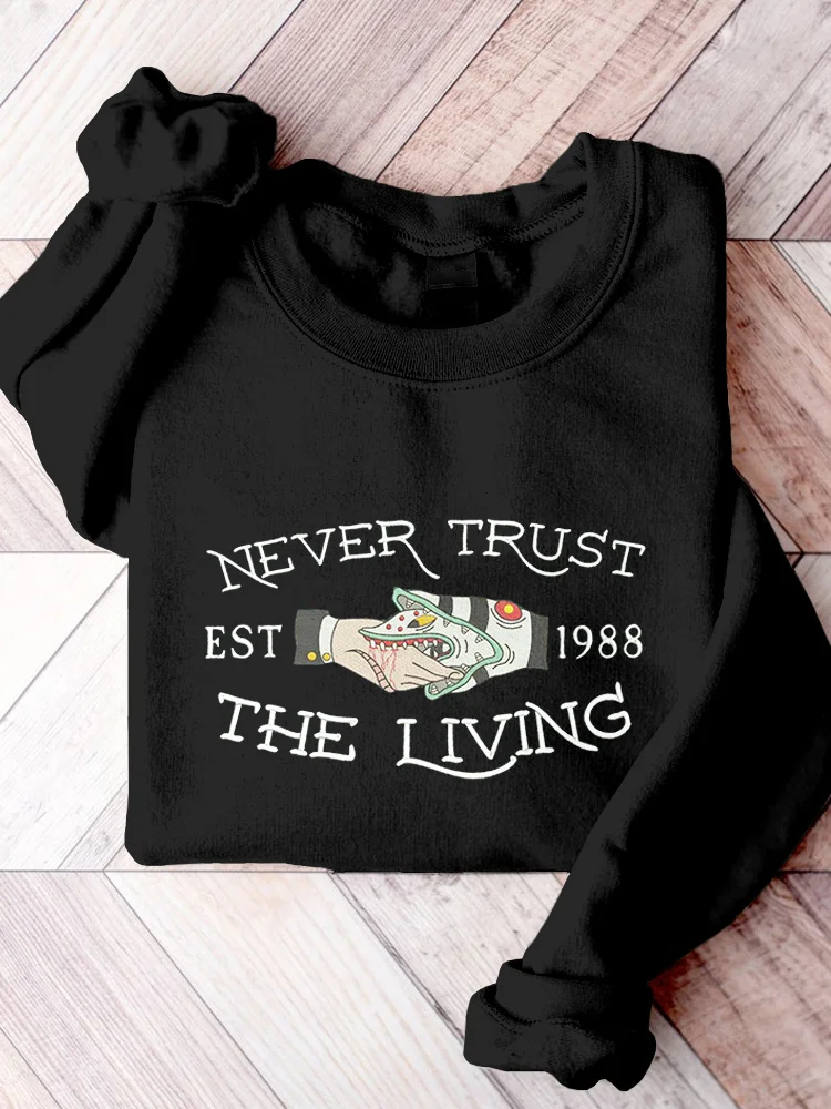 Halloween Horror Movie Vintage 1988 Embroidered Comfy Sweatshirt