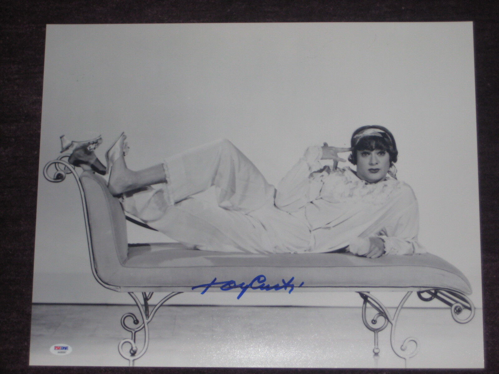 TONY CURTIS Signed SOME LIKE IT HOT 16 x 20 Photo Poster painting with PSA COA