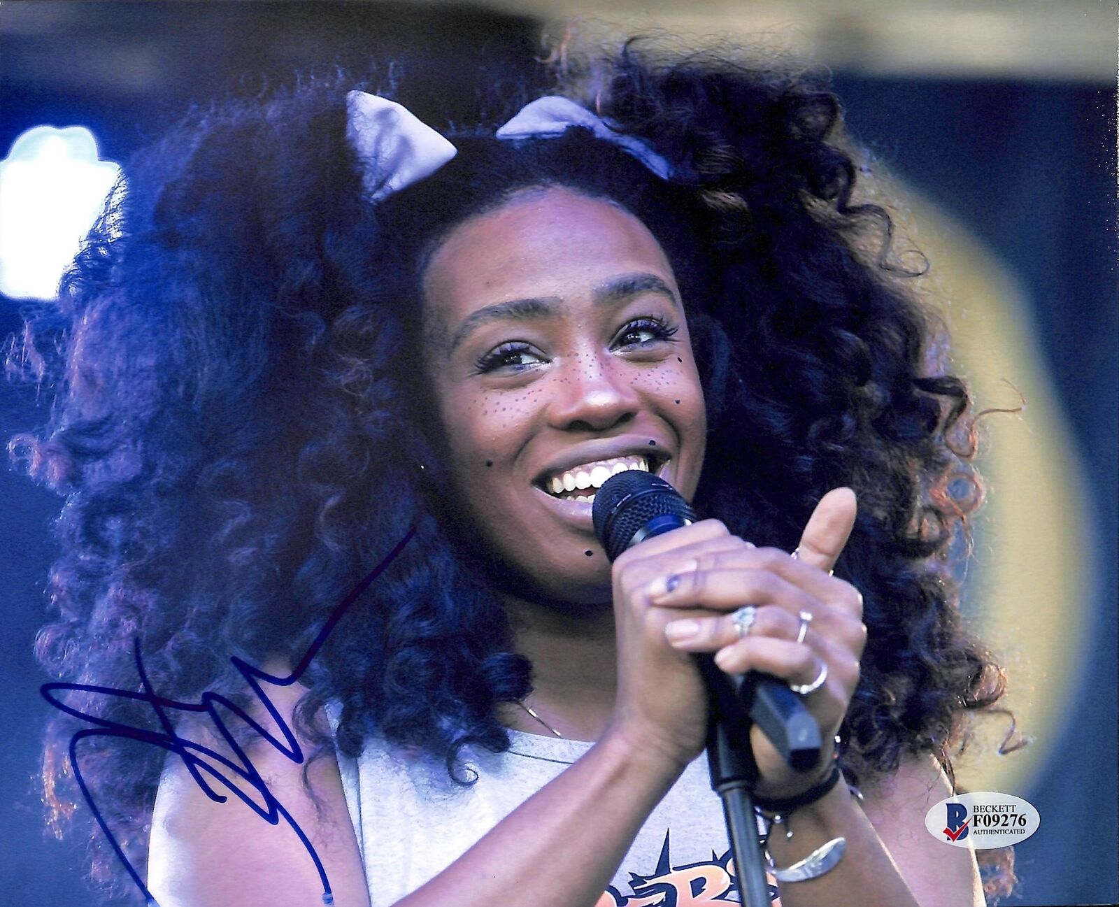 SZA (Solana Imani Rowe) Singer Sexy Authentic Signed 8x10 Photo Poster painting BAS #F09276