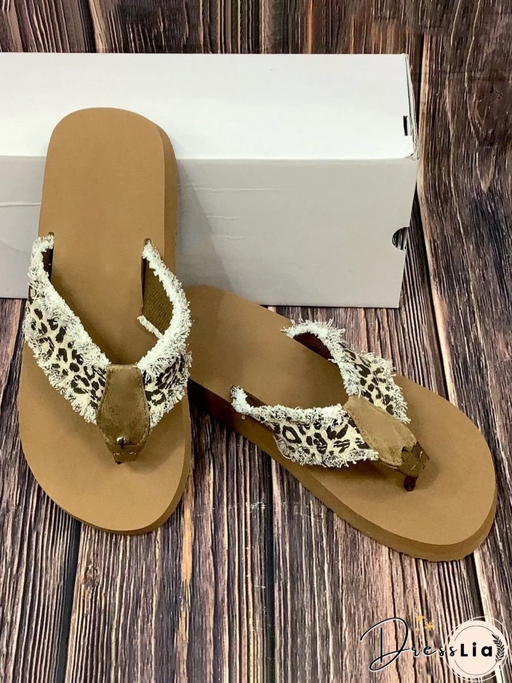 Leopard Print Flip Flop Sandals