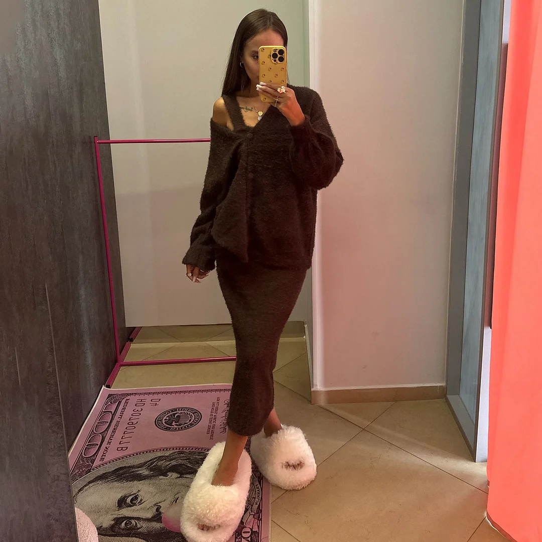 Brownm Brownm Autumn New Sea Horse Hair Sling Knitted Skirt + Jacket Two Sets Of Women | Slimming Comfortable Temperament Fashion