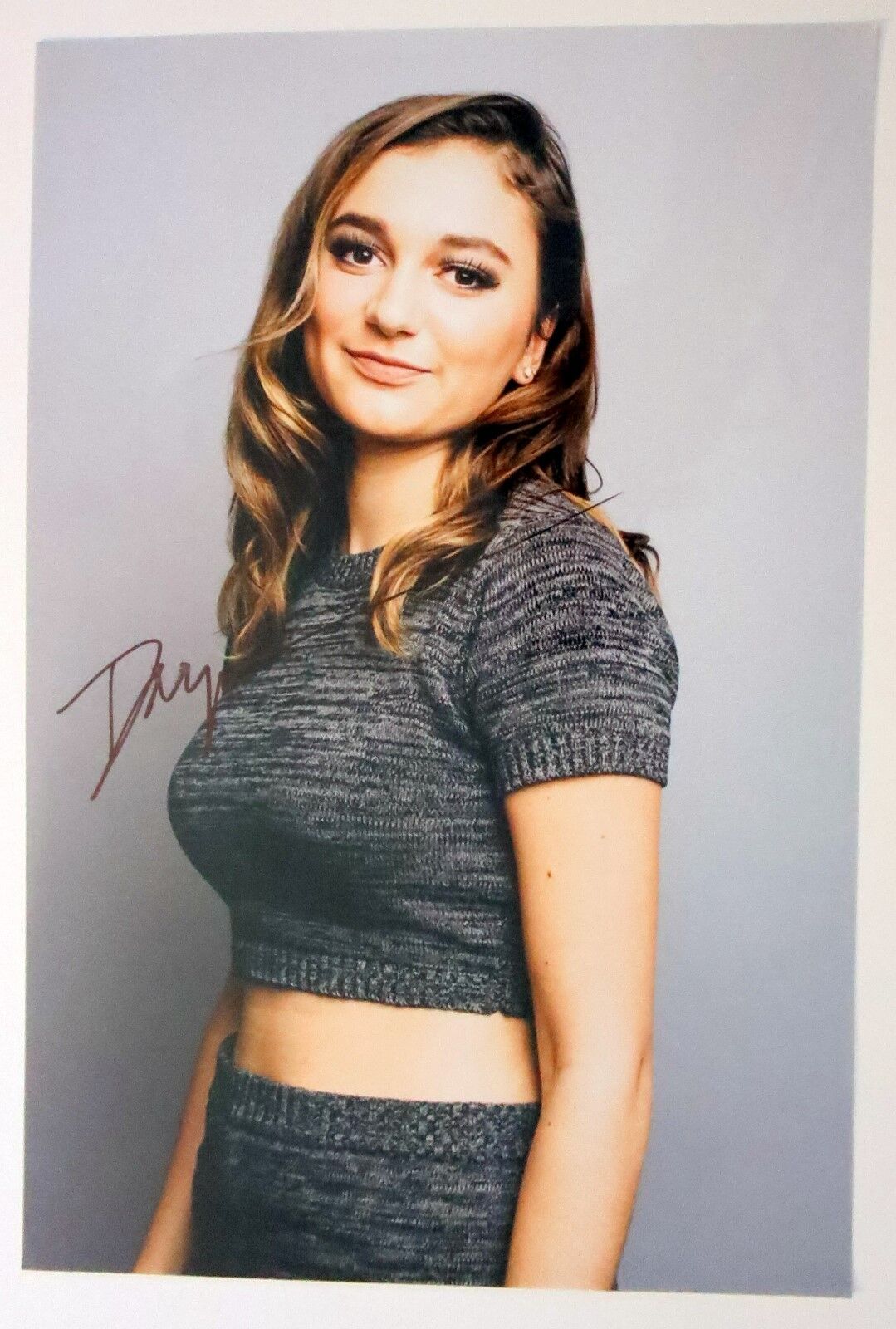 DAYA Popstar Grace Tandon REAL hand SIGNED 8x12 Photo Poster painting #2 COA Hide Away