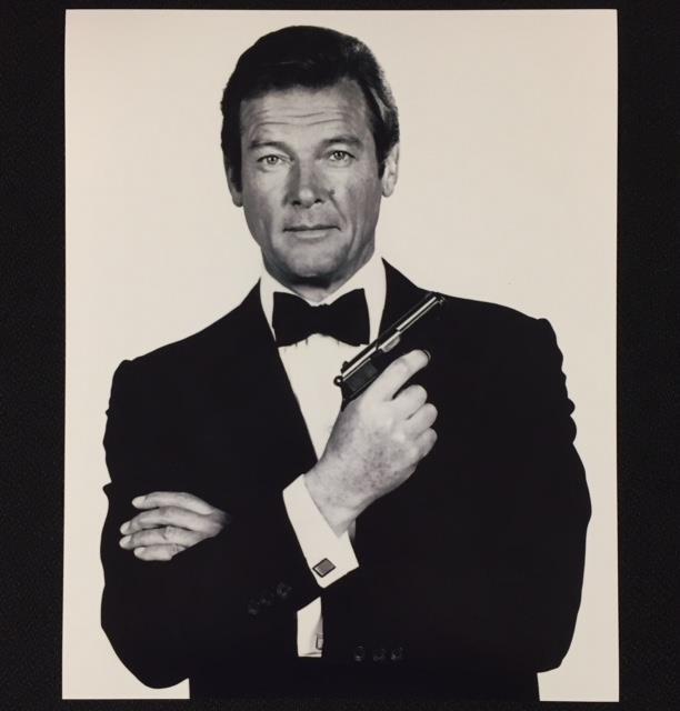 SIR ROGER MOORE as 007 James Bond 8x10 Movie Photo Poster painting ~ LIVE AND LET DIE Octopussy