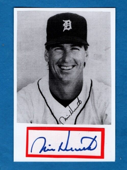 MIKE HEATH-DETROIT TIGERS AUTOGRAPHED CUT W/Photo Poster painting