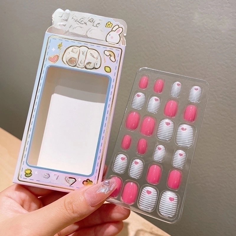 Cute Cartoon Character Stripe Plastic Nail Patches 1 Set