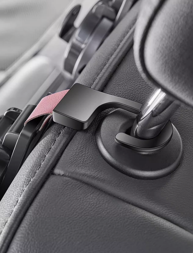 Multifunctional vehicle built-in rack water cup holder mobile phone holder