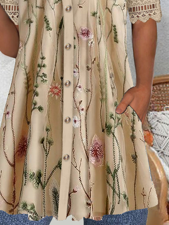 Women's Short Sleeve V-neck Graphic Lace Hollow Tops