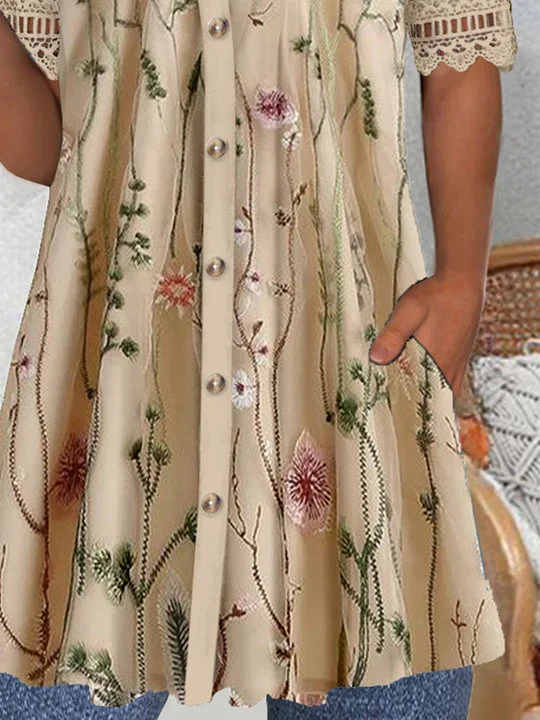 Women's Short Sleeve V-neck Graphic Lace Hollow Tops