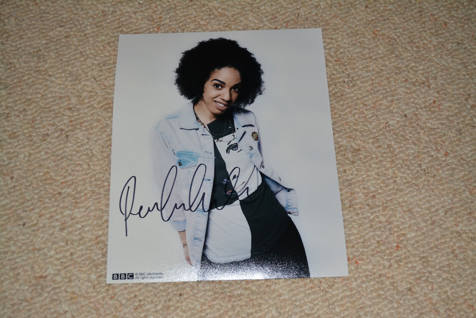 PEARL MACKIE signed autograph In Person 8x10 (20x25 cm) DOCTOR WHO