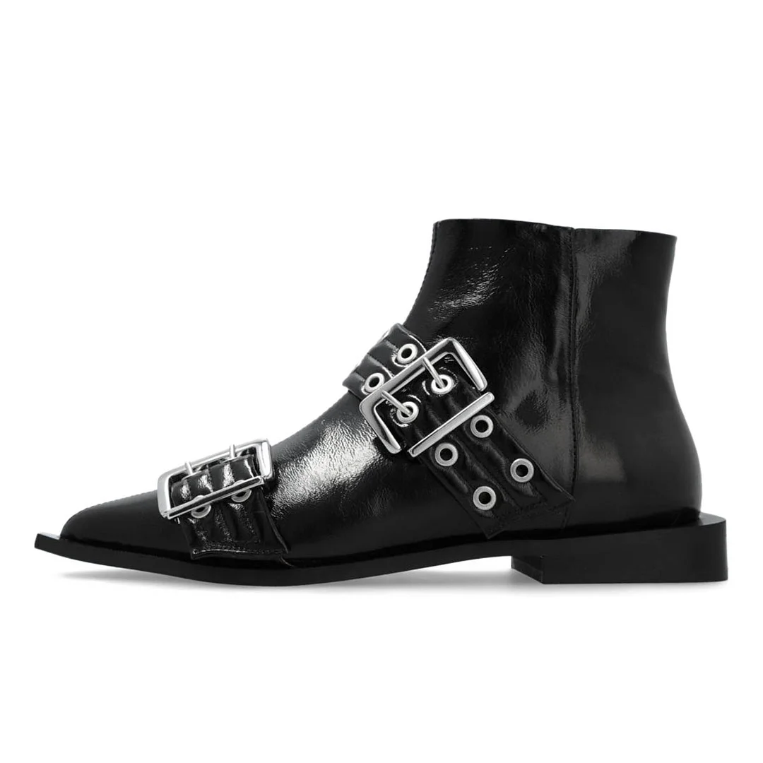 Chic Grommets Strap Pointed Toe Zipper Flat Ankle Boots in Black