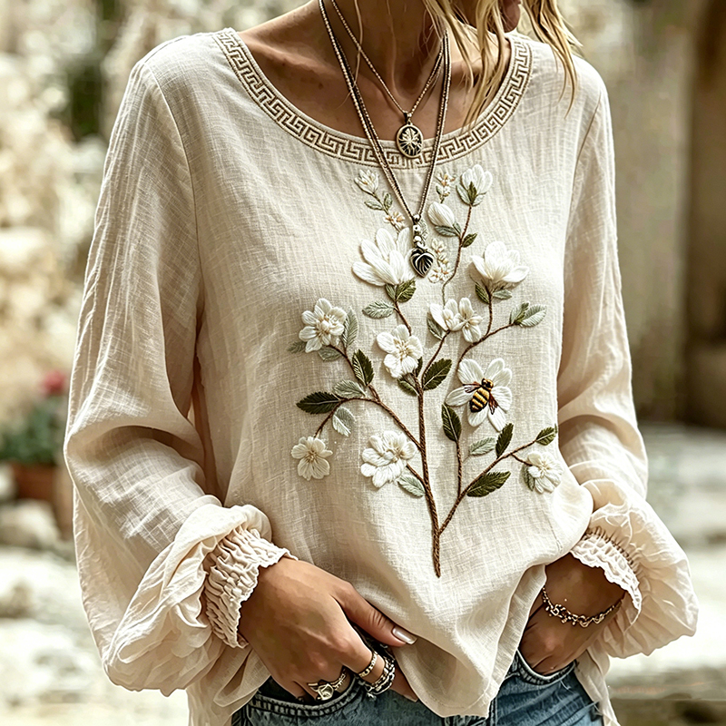 Women's Vintage Floral And Bee Art Print Casual Long-sleeve T-shirt elevenforest