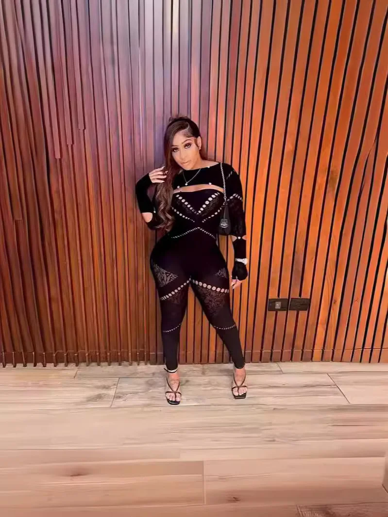 Uveng Uveng Female Solid Color Round Collar Hollow Short Sleeve Lace Sexy Body Knit Short Sleeve Jumpsuit