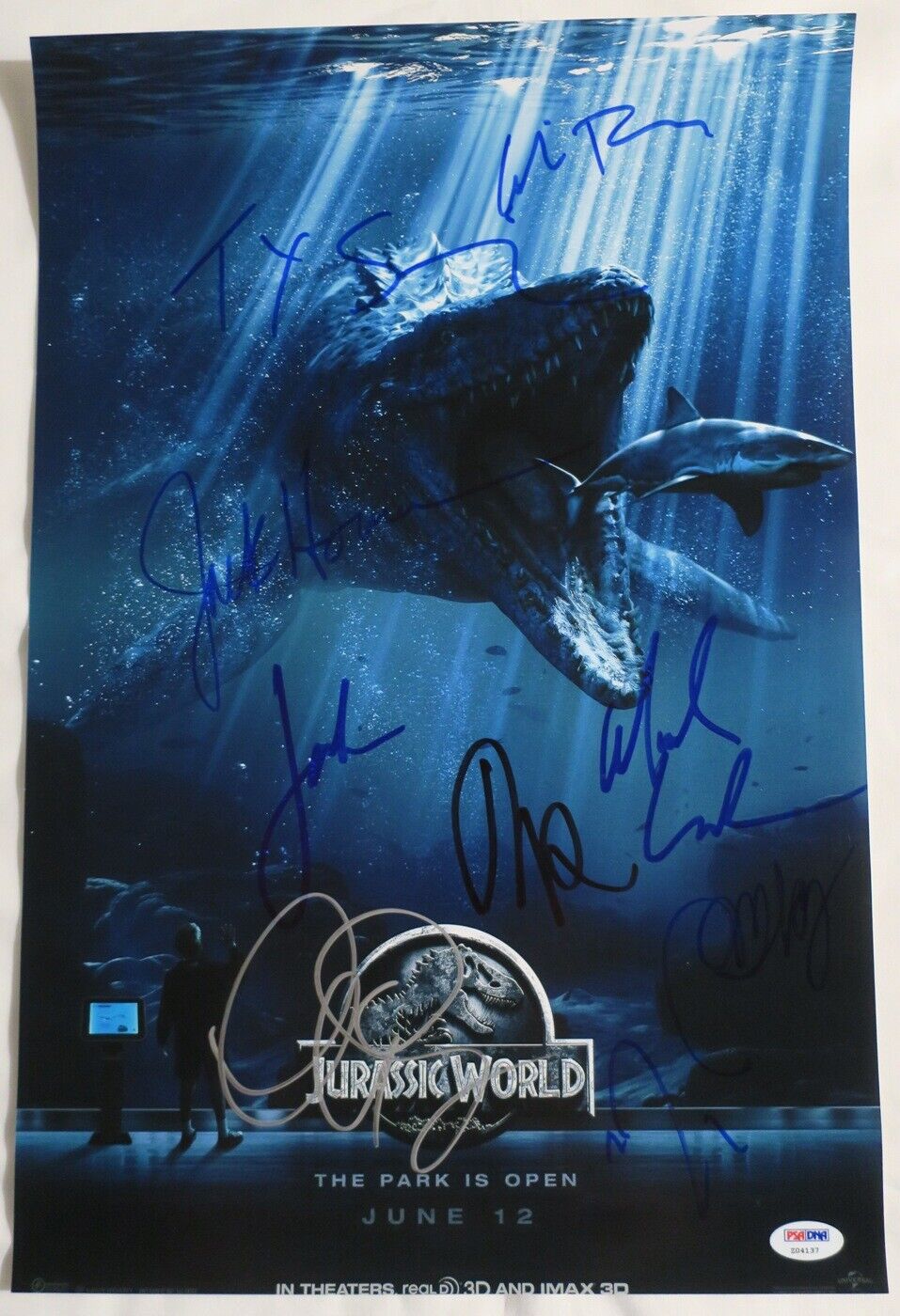 Jurassaic World Cast Signed Autographed 12x18 Photo Poster painting (9 Sigs) PSA/DNA #Z04137