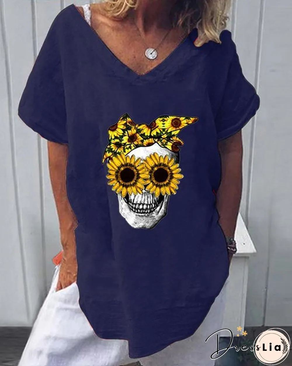 Skull Floral Print Casual V-Neckline Short Sleeve Blouses