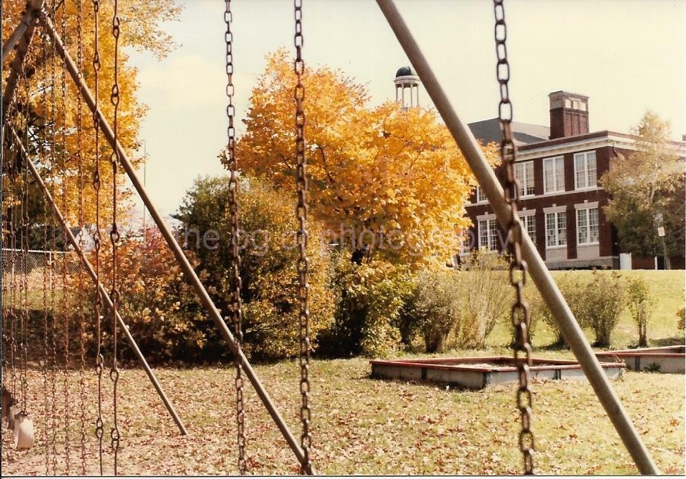 PLAYGROUND ABSTRACT FOUND Photo Poster painting Color WESTPORT CONNECTICUT VINTAGE JD 010 5 V