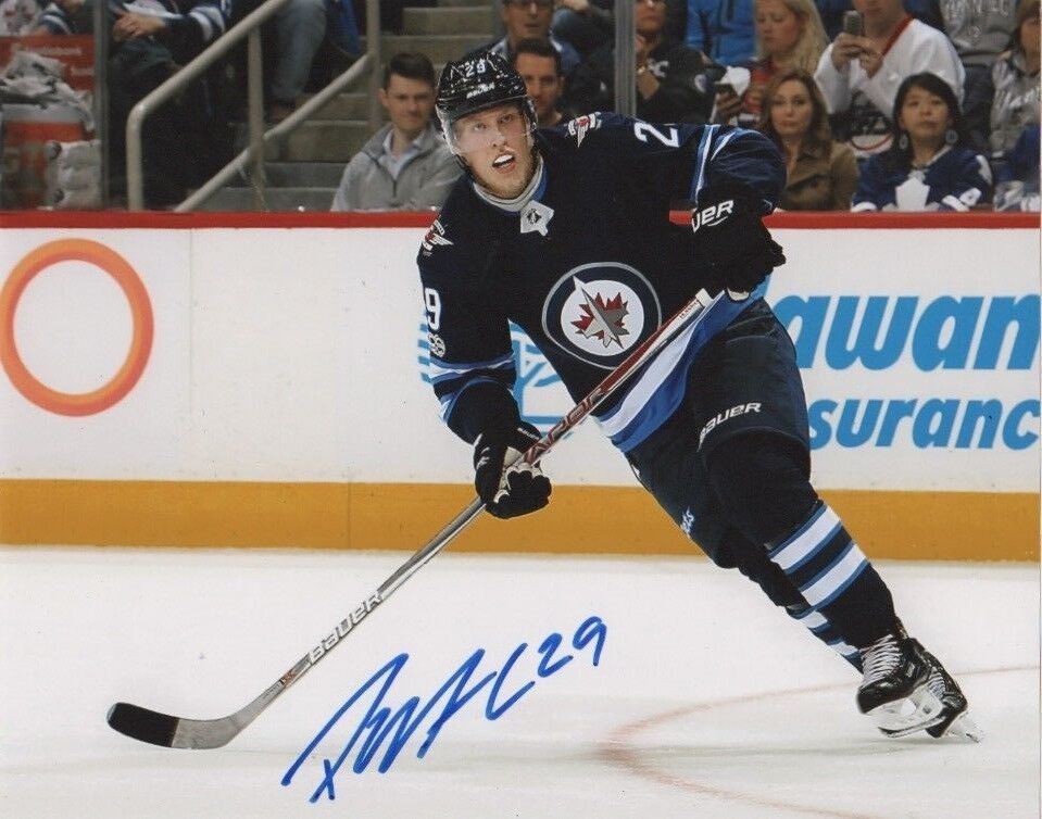 Winnipeg Jets Patrik Laine Autographed Signed 8x10 NHL Photo Poster painting COA R