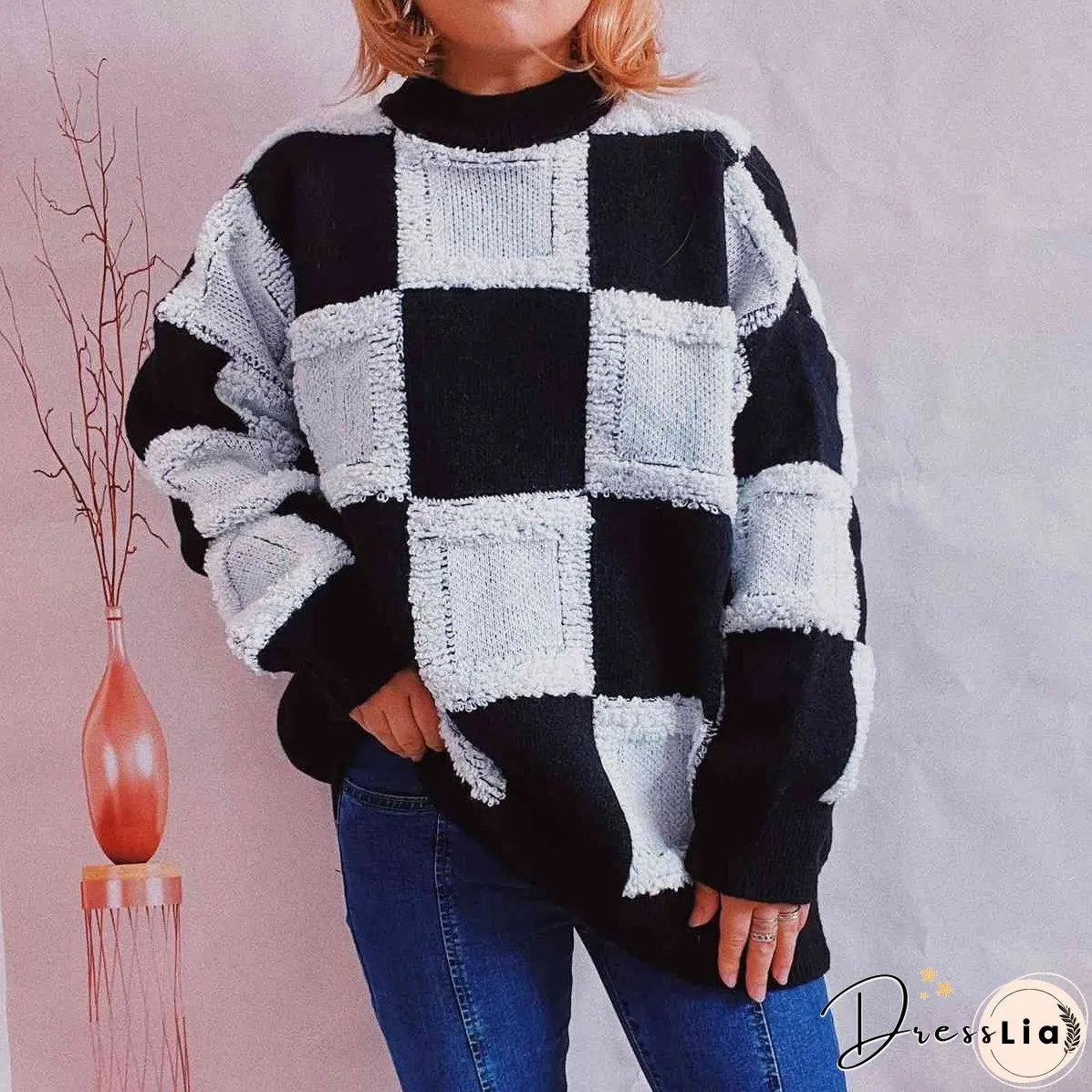 Checkered Round Neck Long Sleeve Sweater