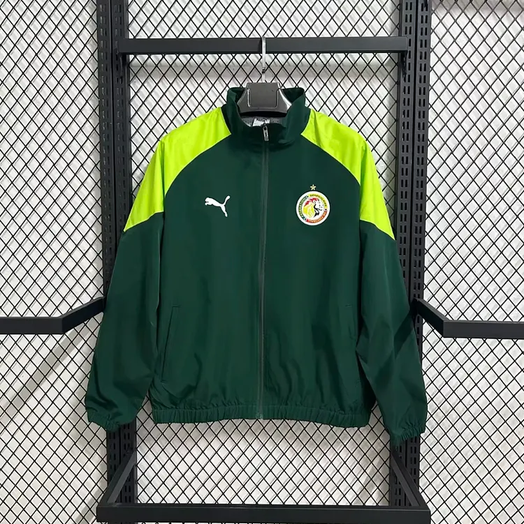 Senegalese dark green and grass green waterproof windbreaker