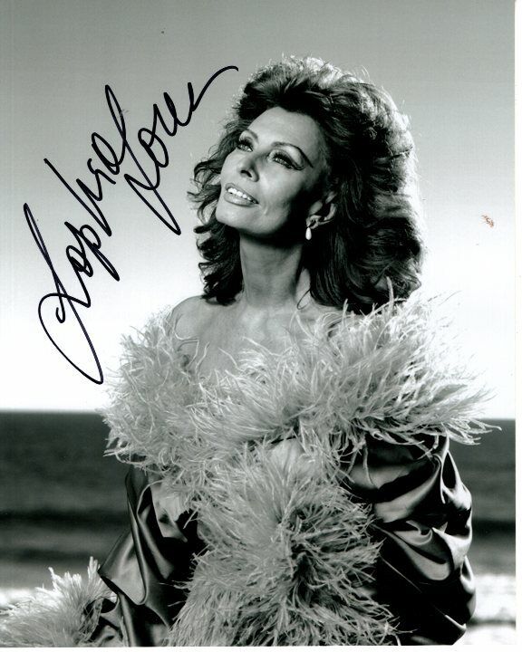 SOPHIA LOREN signed autographed Photo Poster painting