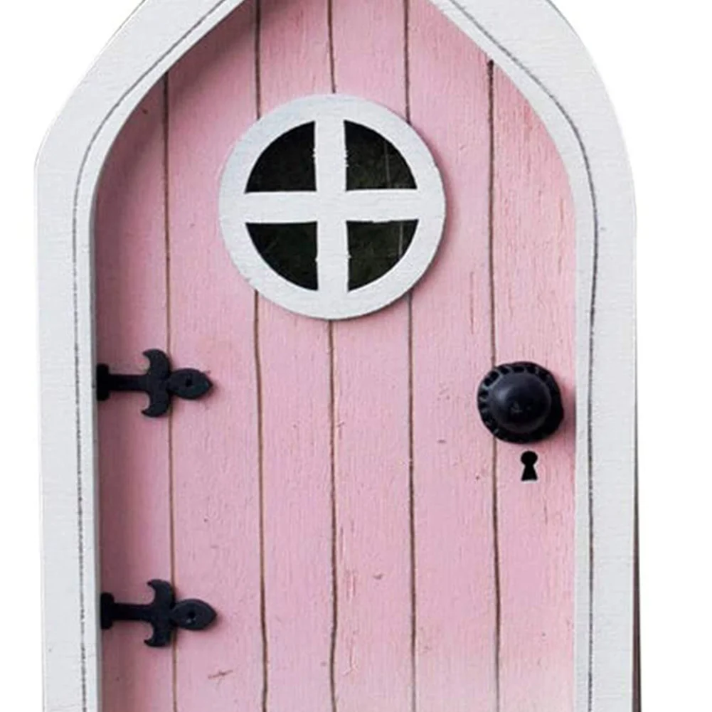 Wooden Miniature Fairy Dwarf Window Door Tree Yard Gnome Sculpture (B)