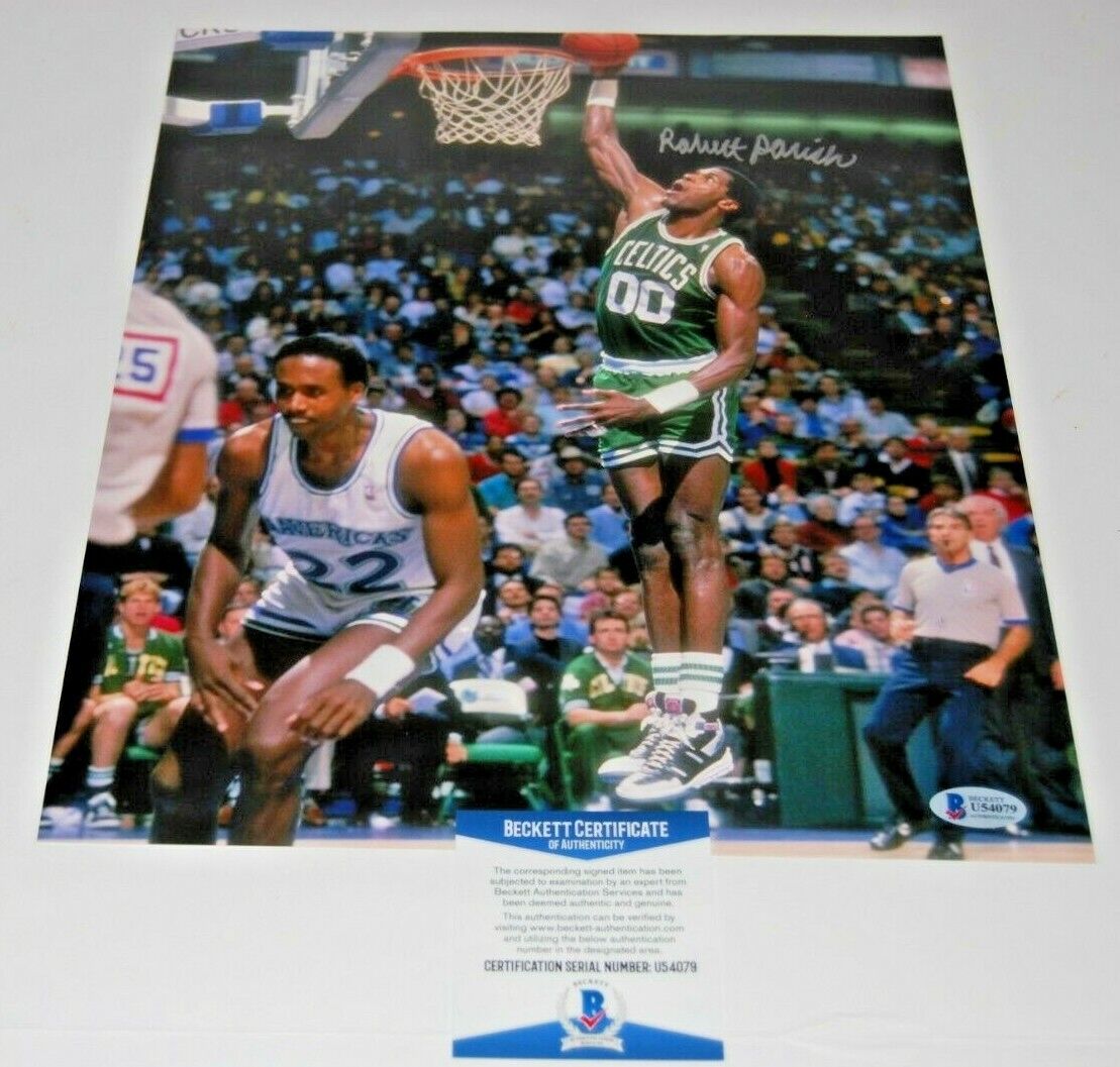 ROBERT PARRISH signed (BOSTON CELTICS) Basketball 11X14 Photo Poster painting BECKETT BAS #2