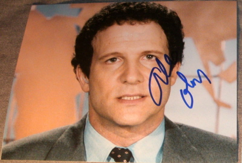 ALBERT BROOKS SIGNED AUTOGRAPH BROADCAST NEWS