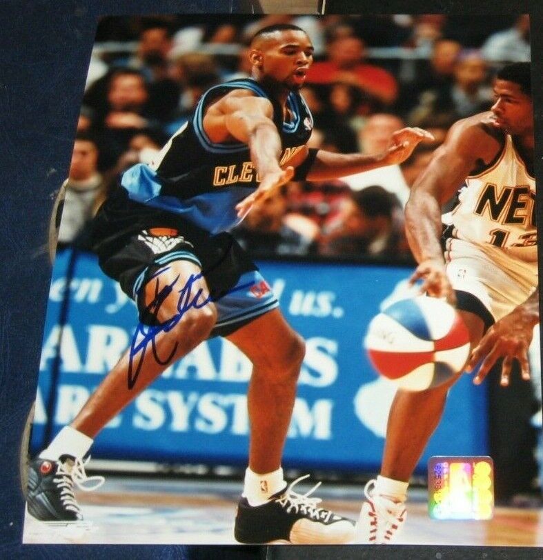 Derek Anderson Cleveland Cavalies SIGNED AUTOGRAPHED Photo Poster painting File 8x10 Basketball