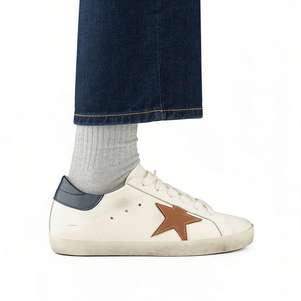 Merumote Gentleman's  White Sneakers Low Top Round Toe Stars Print Causal Shoes-MERUMOTE