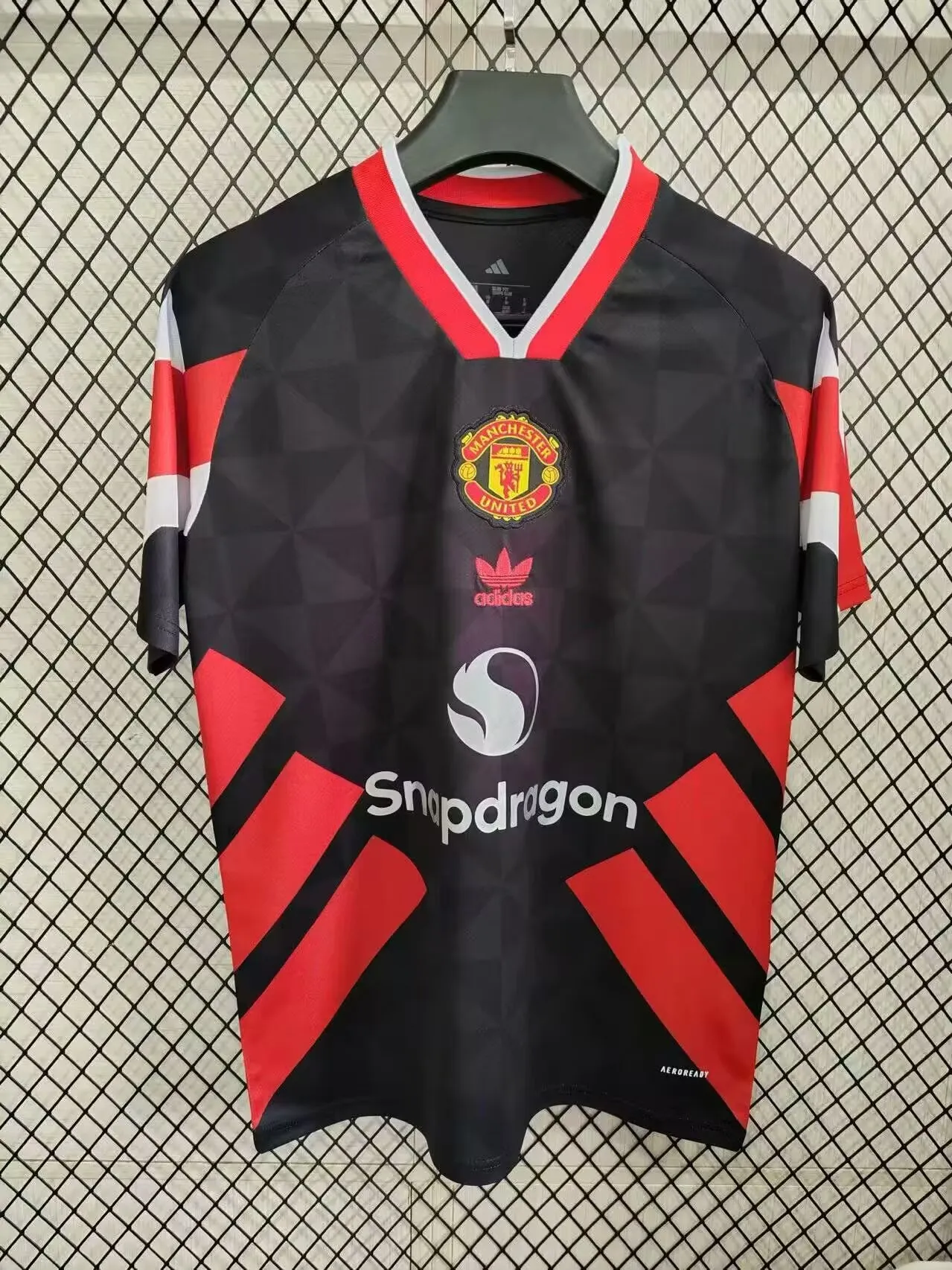 2025/2026 Manchester United Special Edition Black Football Jersey 1:1 Thai Quality