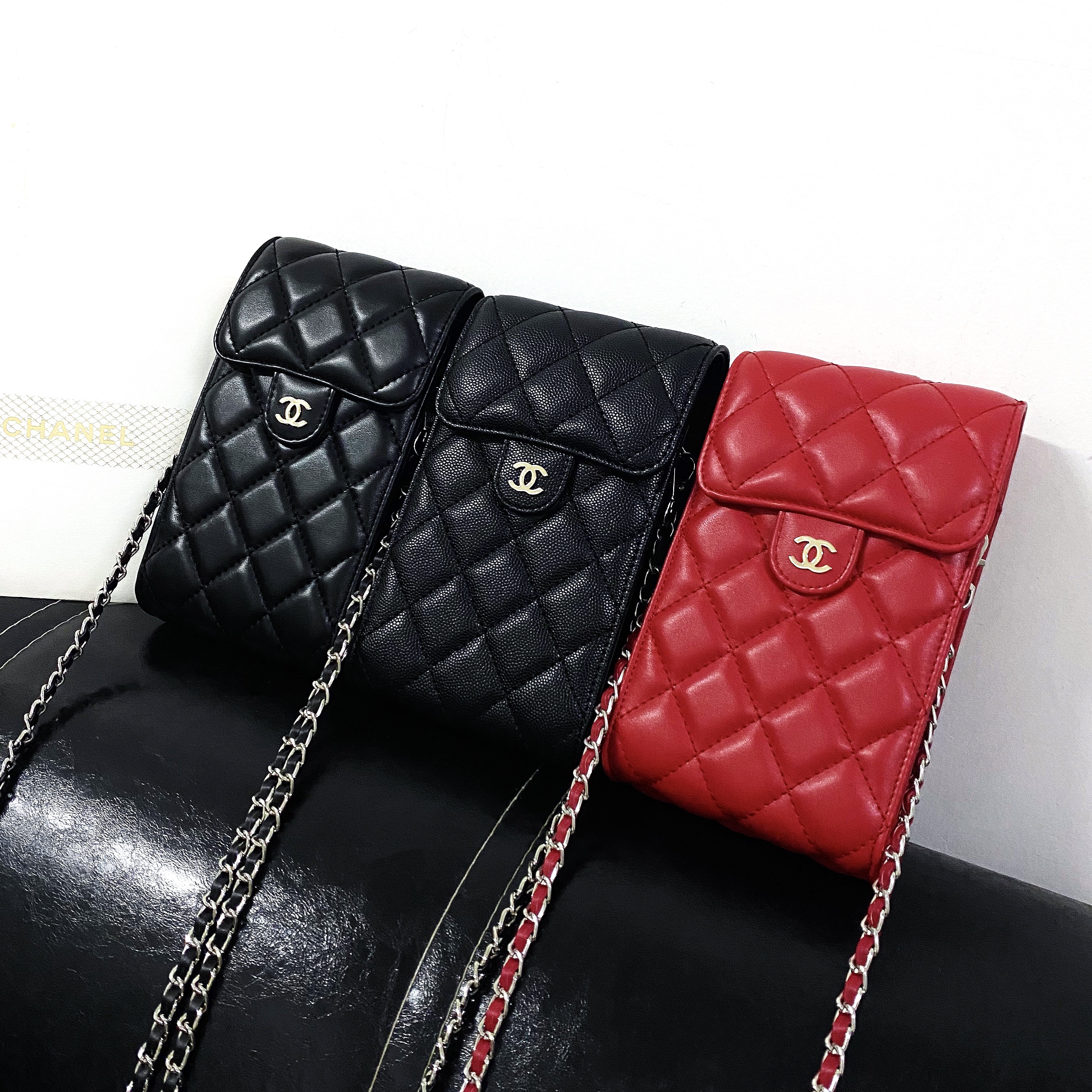 Chanel Luxury Genuine Leather Crossbody Phone Bag Elegant Tote Bag