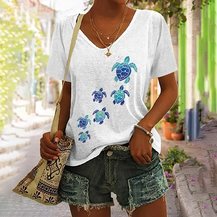 Turtle Print V Neck Short Sleeve T-Shirt