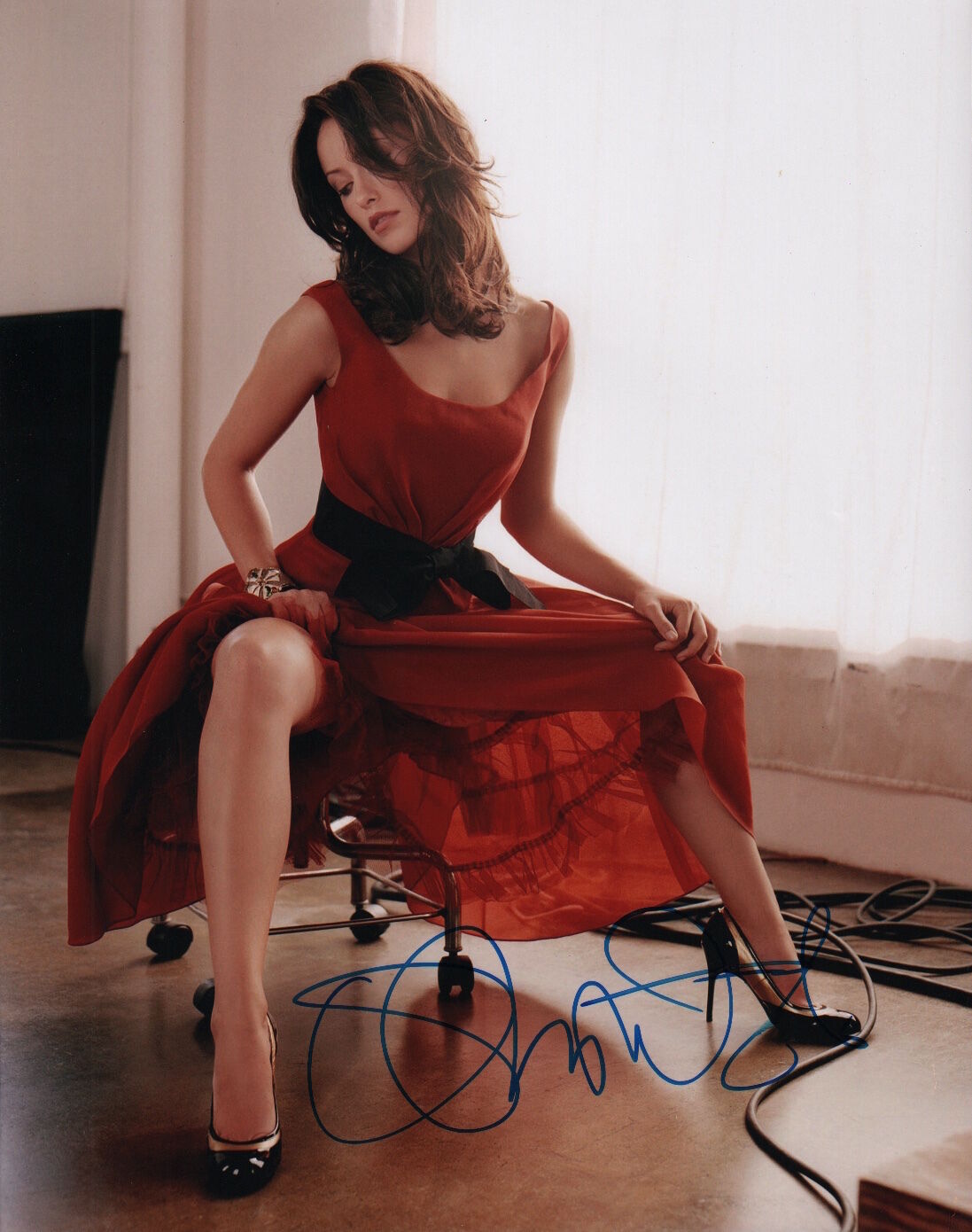 Olivia Wilde signed 11x14 Photo Poster painting