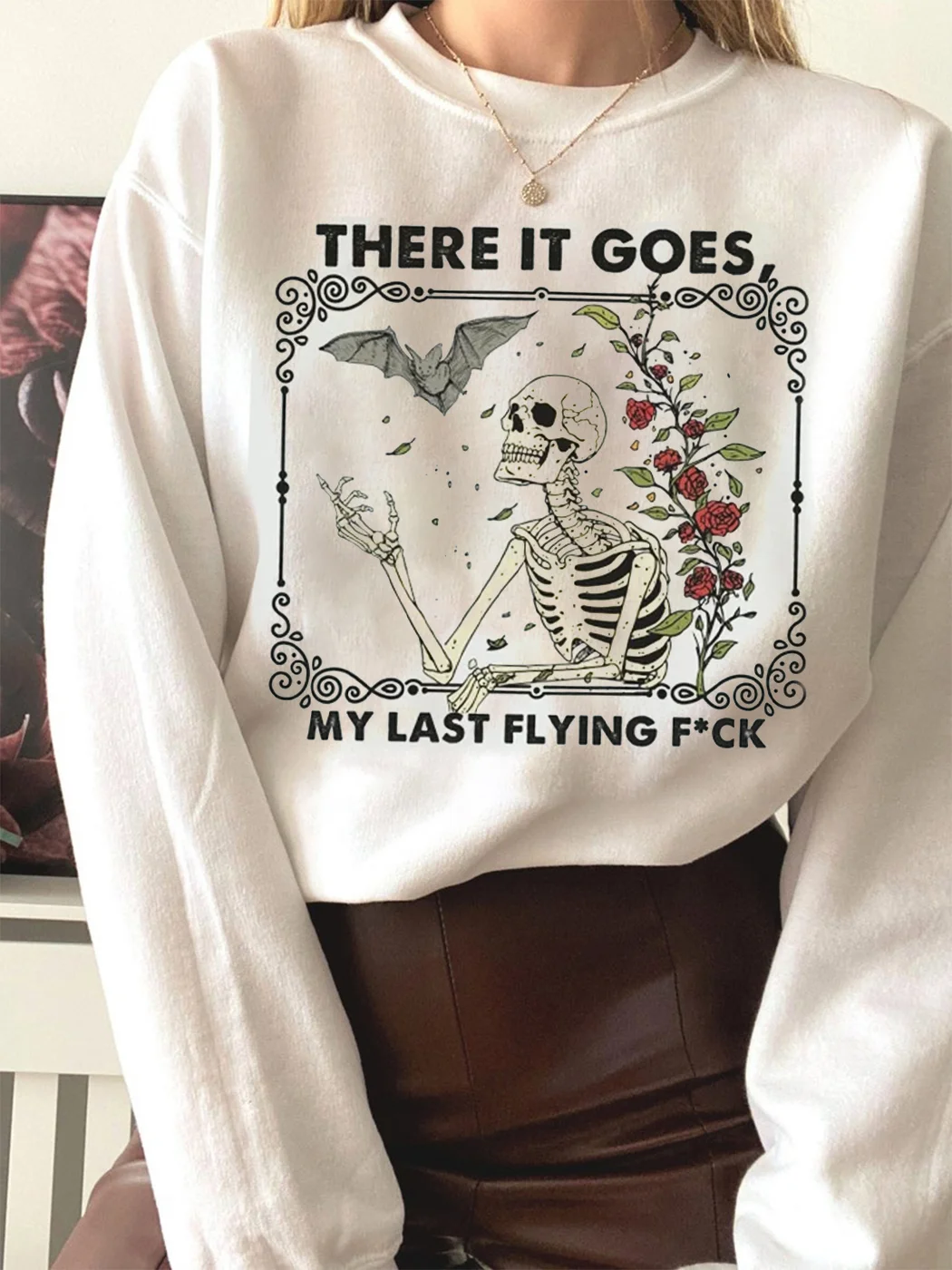 There It Goes, My Last Sweatshirt / DarkAcademias /Darkacademias