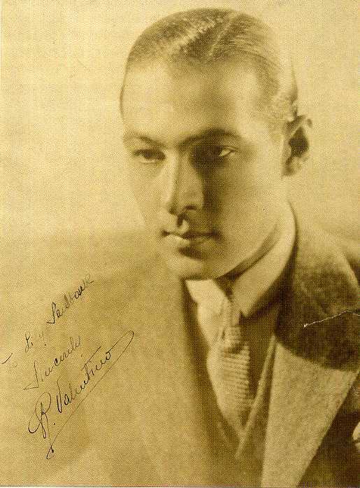 RUDOLPH VALENTINO Autographed Photo Poster paintinggraph - Film Actor - preprint