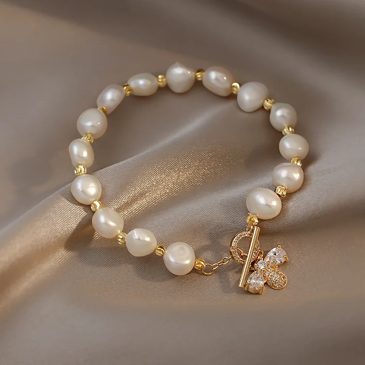 Fashion White Pearl Rhinestone Bracelet  Flycurvy [product_label]