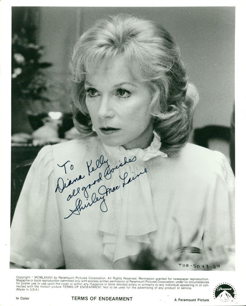 Shirley MacLaine (Terms of Endearment) (Vintage) signed Photo Poster painting COA