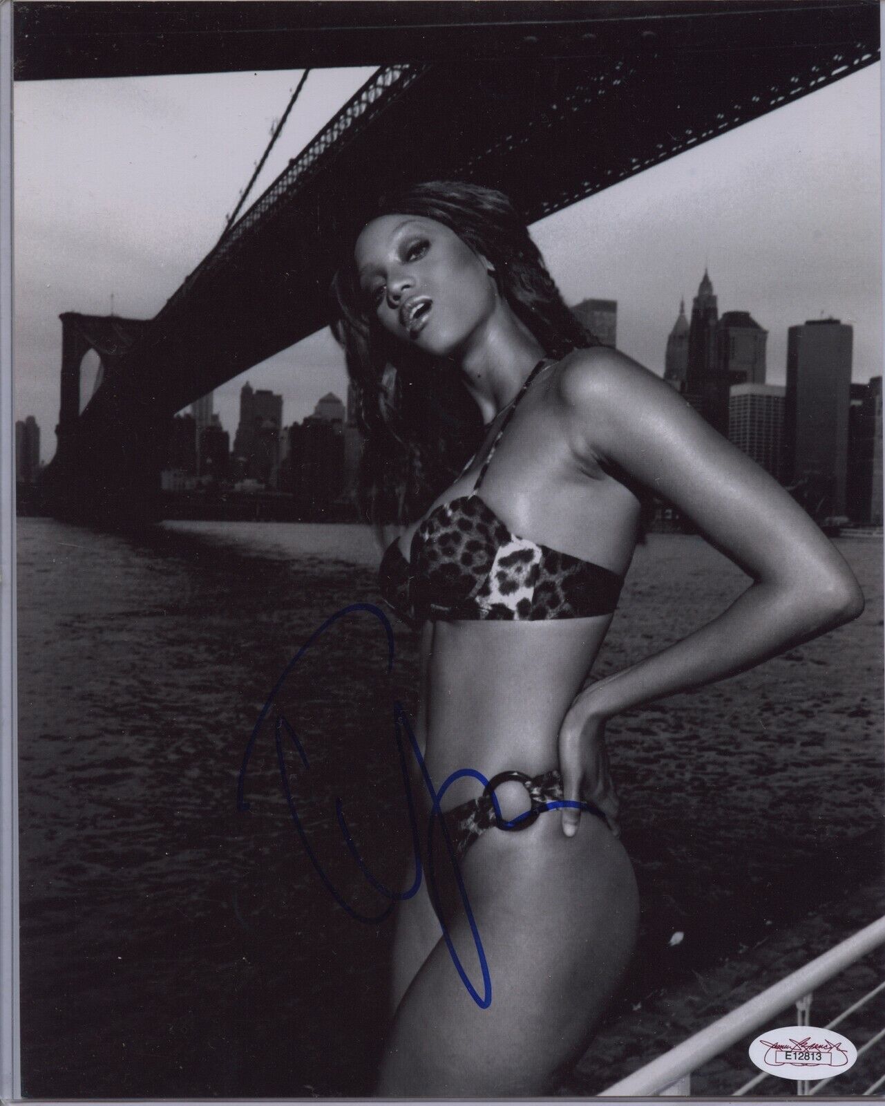 TYRA BANKS 8x10 Photo Poster painting Signed Autographed Auto JSA Project Runway Bikini