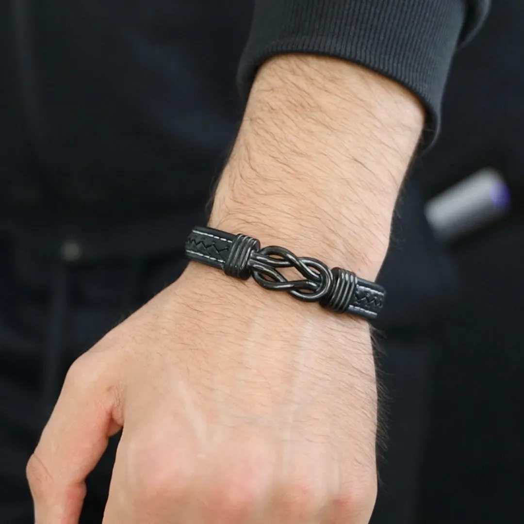 Son's Infinity Bracelet Gift Set w/ Engraved Name [BLACK EDITION]