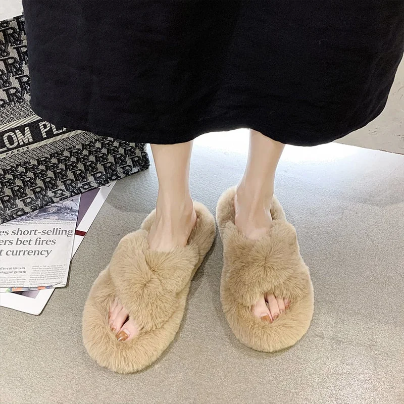 2021 Winter Women House Furry Slippers Fashion Faux Fur Warm Comfortable Women Flats Female Home Slides Black Plush Slippers