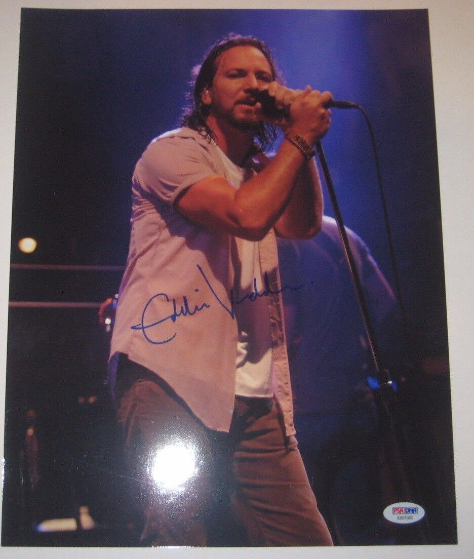 EDDIE VEDDER (Pearl Jam) Signed 11x14 Photo Poster painting w/ PSA LOA & Graded 10