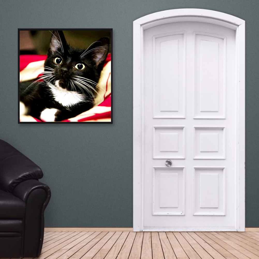 Unleash Your Inner Artist: Mastering the Art of Black Cat Diamond Painting