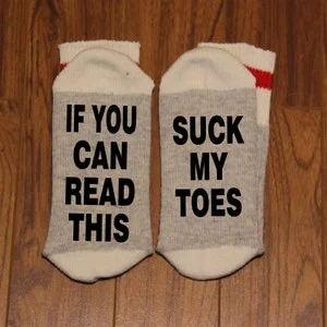 pornhint Pornhint If You Can Read This ... Suck My Toes (Word Socks - Funny Socks - Novelty Socks)